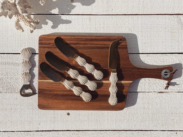 Saide - White Shell Cheese Knife