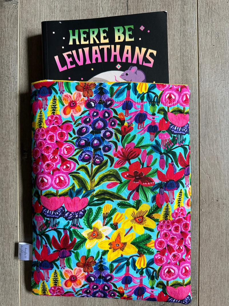 Dangles & Dinglehoppers - Book/Kindle/Ipad Sleeve