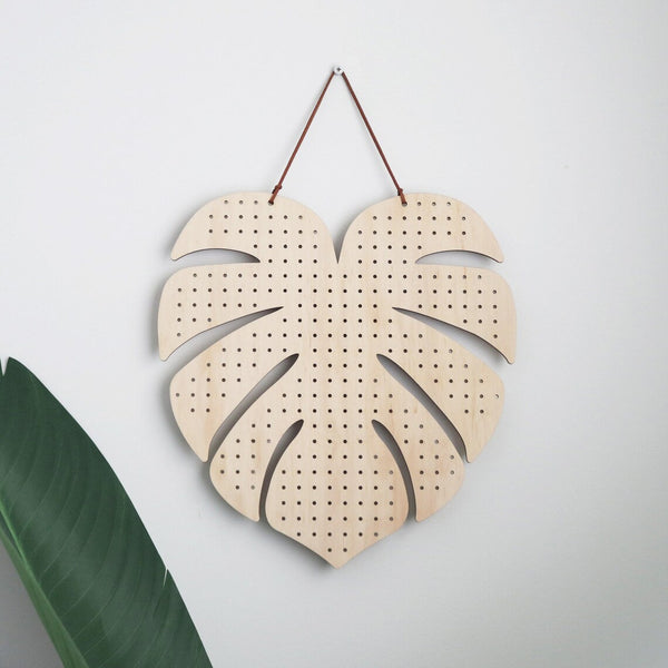 Monstera Earring Hanging Display