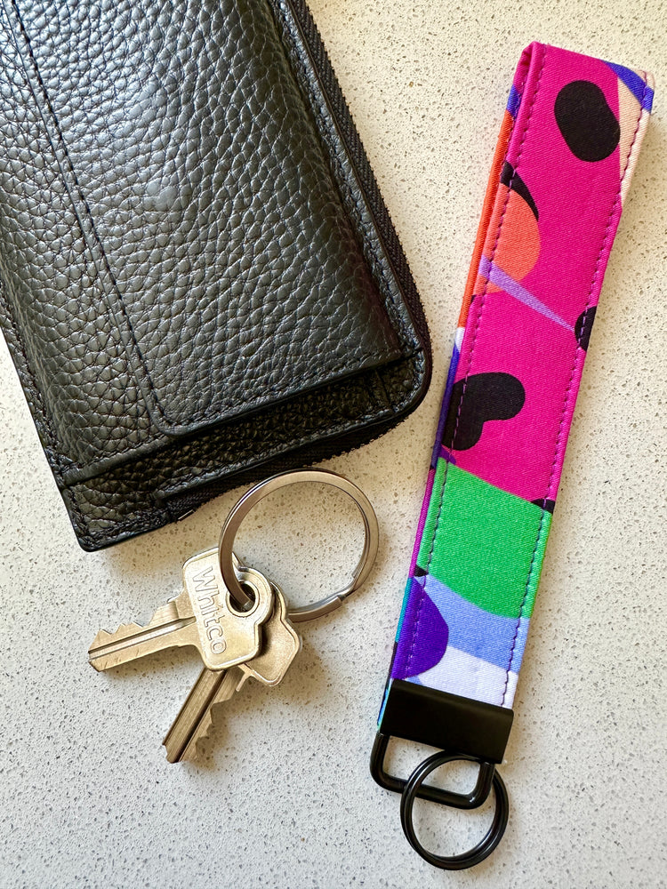 Dangles & Dinglehoppers- Wristlet