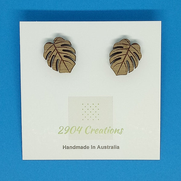 MONSTERA STUDS