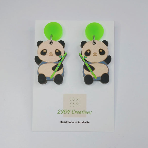 PANDA WITH BAMBOO DROP