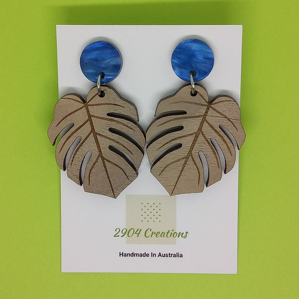 Daylight Designers/2904 - TIMBER & ACRYLIC MONSTERA DROP - 3 COLOURS AVAILABLE