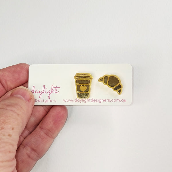 Daylight Designers/2904 - COFFEE & CROISSANT STUDS