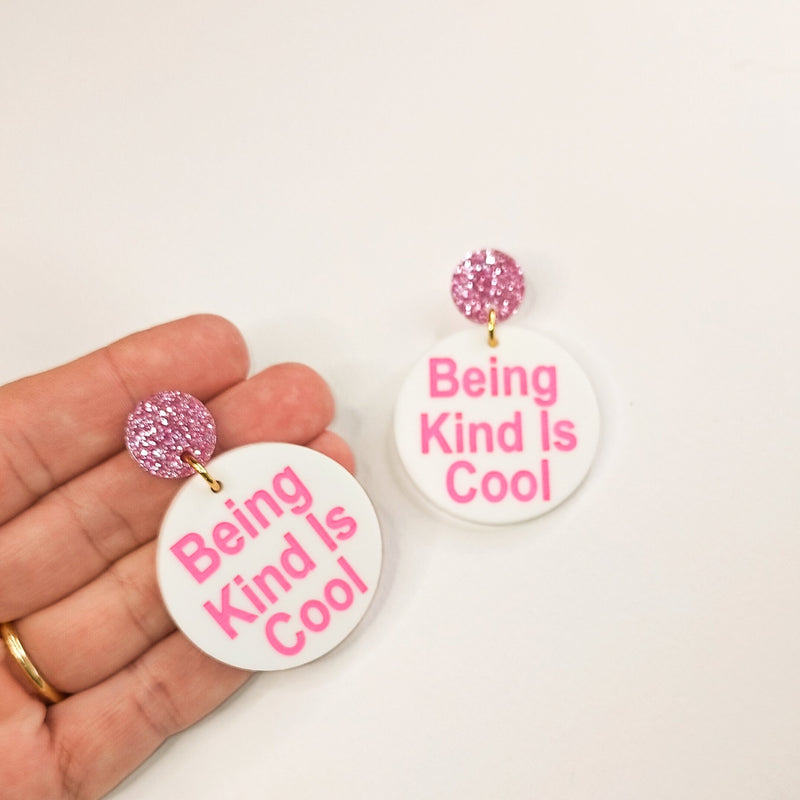 Daylight Designers/2904 - BEING KIND IS COOL