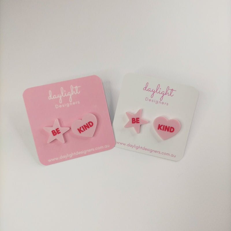 Daylight Designers/2904 - BE KIND STAR LOVE STUDS