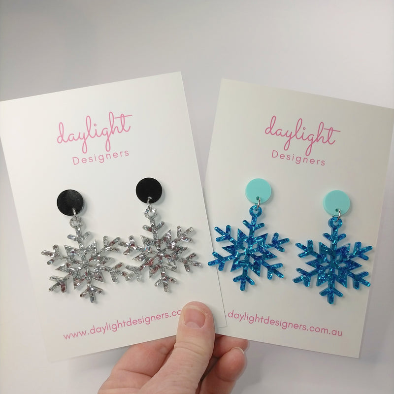 Daylight Designers/2904 - SNOWFLAKE LARGE - 2 COLOURS AVAILABLE