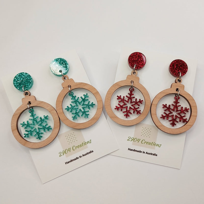 SNOWFLAKE BAUBLE DROP - 2 COLOURS AVAILABLE