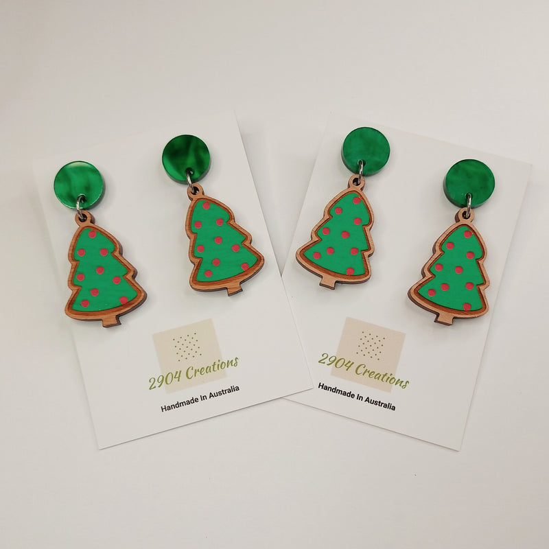 Daylight Designers/2904 - HAND PAINTED CHRISTMAS TREE