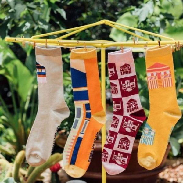 Debra Hood Art- Queenslander Socks