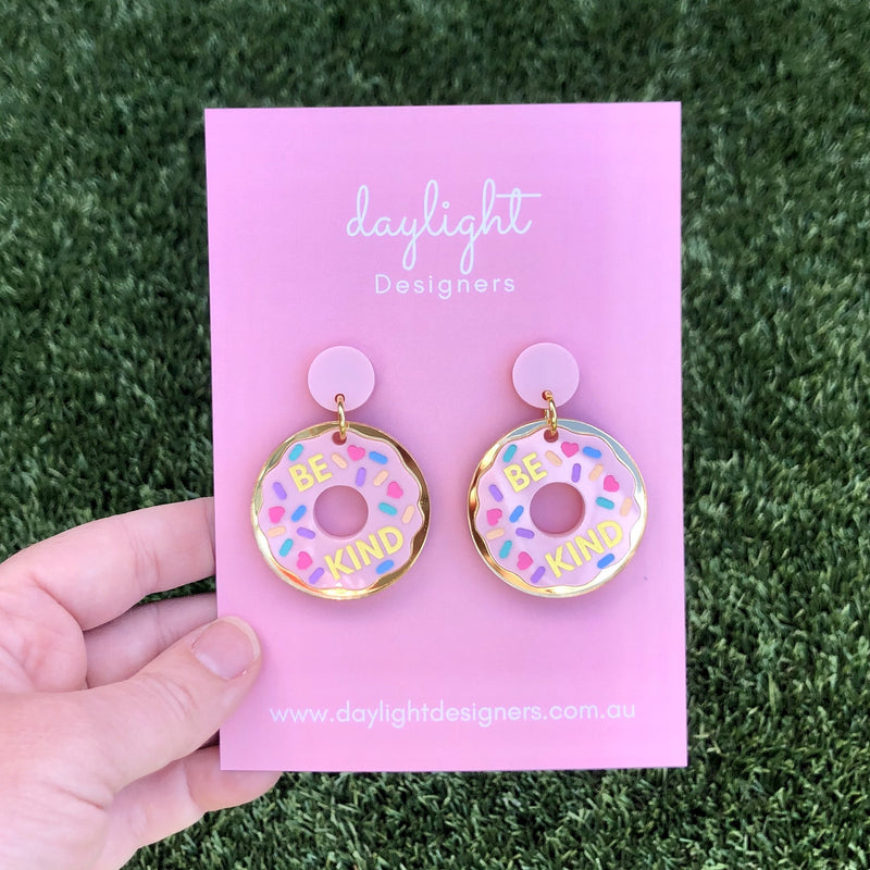 Daylight Designers/2904 - BE KIND DONUT DREAMS