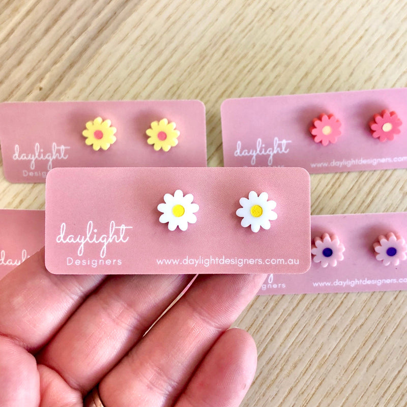 Daylight Designers/2904 - FLOWER POWER STUD MINI // 6 COLOURS AVAILABLE